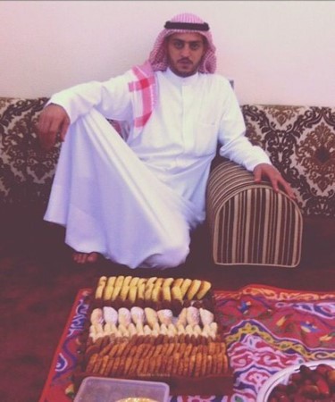 صورة حديثة للمجني عليه في منزله﻿