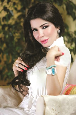 الاعلامية منيرة عاشور﻿