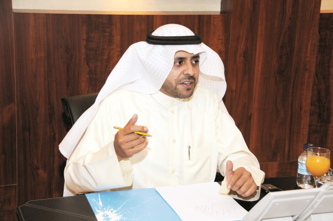 النائب محمد الجبري يرد على استفسارات قراء الانباء