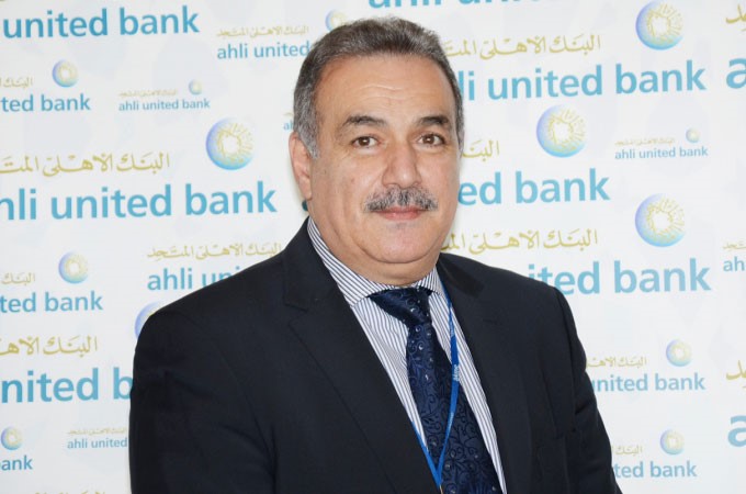مدحت توفيق