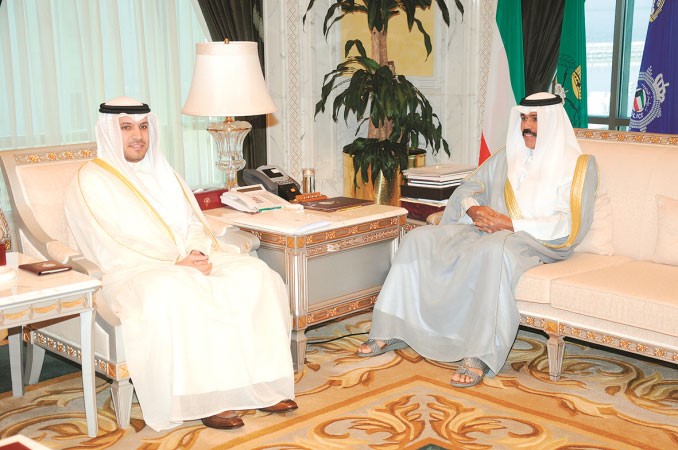 سمو نائب الامير مستقبلا محافظ البنك المركزي﻿