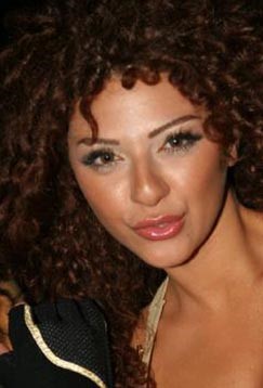بالصور.. شاهد ميريام فارس على مدى 10 سنوات .. هل تغيرت ؟