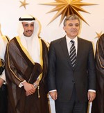 غول والغانم خلال الزيارة﻿
