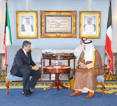 سمو رئيس الوزراء الشيخ جابر المبارك مستقبلا وزير المالية الجزائري ﻿
