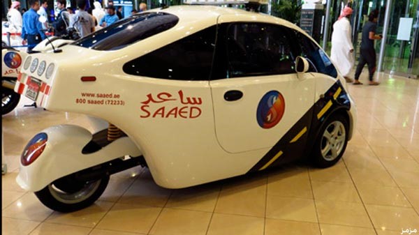 بالصور.. شرطة أبوظبي تقدم أغرب دراجة على شكل سيارة