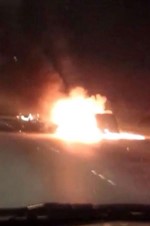 النيران تلتهم مركبة المواطن قبل اخماد الحريق