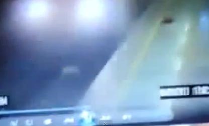 بالفيديو.. هندية تعدل عن الانتحار في اللحظة الأخيرة ومعجزة تنقذها