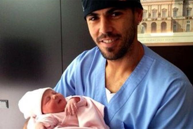 بالصور.. ابنة فالديز تخطف الأنظار من أطفال ميسي ونيمار وبيكيه