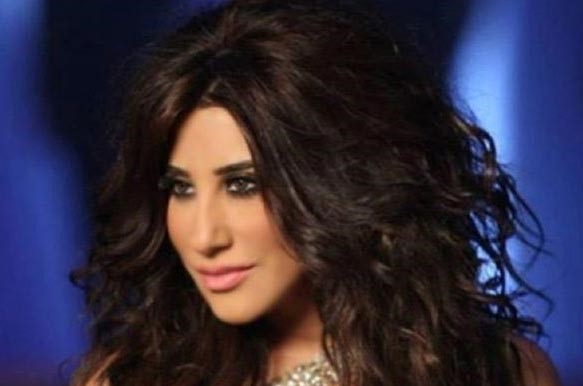 بالصور.. خمس تسريحات لنجوى كرم .. اختر اجملها وشاركنا رأيك