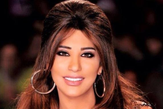 بالصور.. خمس تسريحات لنجوى كرم .. اختر اجملها وشاركنا رأيك