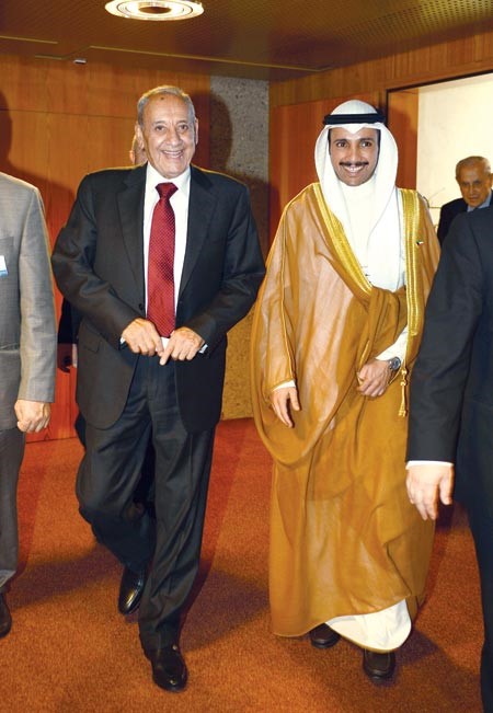 مرزوق الغانم خلال لقائه نبيه بري في جنيڤ