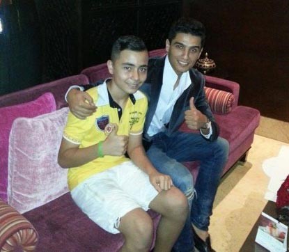 بالصور.. بنطال محمد عساف الممزق يثير جدلاً
