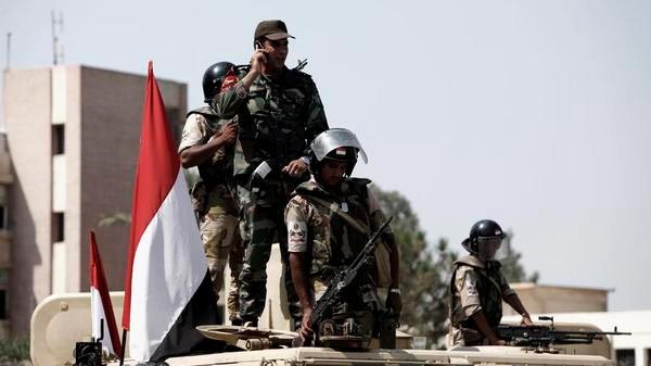 مصر: مقتل 8 وإصابة العشرات في 3 اعتداءاتاستهدفت الجيش والشرطة ومركز أقمار اصطناعية 