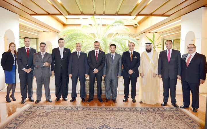 الرئيس مرزوق الغانم واعضاء الوفد المرافق له في مقر بعثة الكويت في جنيف