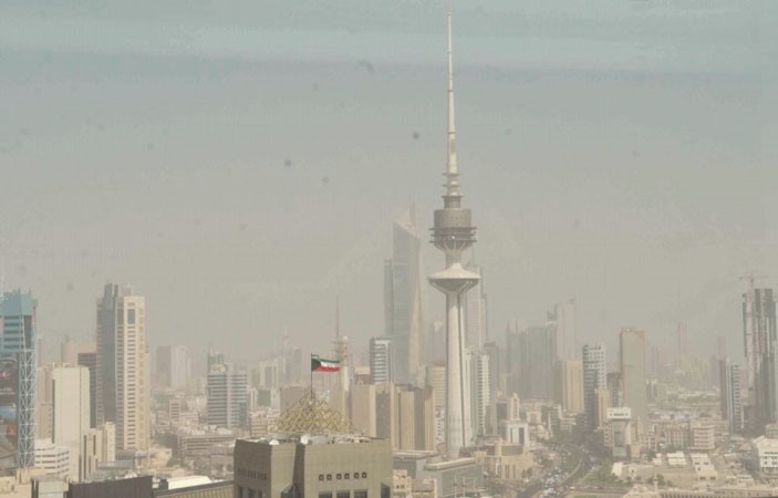 جو غير مستقر وغبار امس	 اسامة ابو عطية﻿