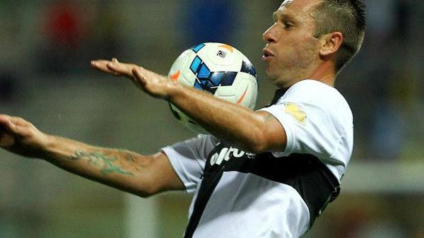 بالفيديو.. لاعب إيطالي يحتفل عقب إحرازه هدفا برقصة "سامبا" مضحكة