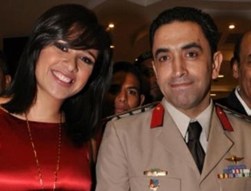 بالصور.. ياسمين عبدالعزيز تعود بـ " نيوك لوك " 
