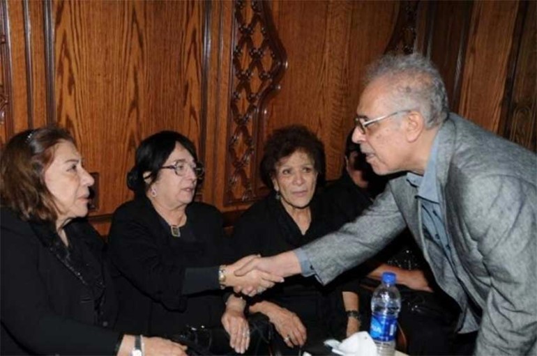عايدة عبد العزيز تبكي زوجها أحمد عبد الحليم