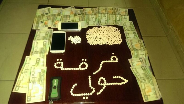 الحبوب المضبوطة احيلت والمتهم الى المكافحة﻿