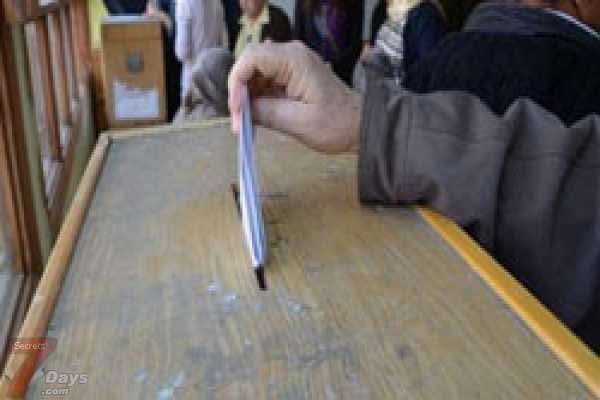 استعداداً للانتخابات البرلمانية: «الإنقاذ» لعدم تفتيت الأصوات..  و«تمرد» تستبعد «النور» و«مصر القوية» من التشاورات