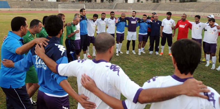 جانب من تدريبات منتخبنا الوطني طلال سلمان 