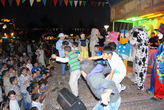 فرحة الاطفال بالعيد ابدا لا تتغير