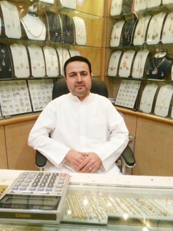 محمد سرور ﻿