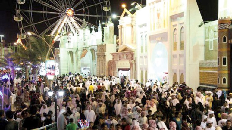 القرية العالمية بدبي ﻿