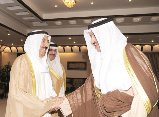 سمو رئيس الوزراء الشيخ جابر المبارك مهنئا صاحب السمو الامير 