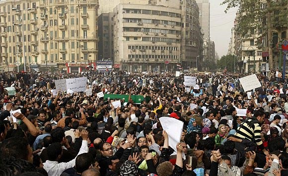 انتقادات لمشروع قانون التظاهر في مصر.. ومطالبات بطرحه لمناقشة مجتمعية