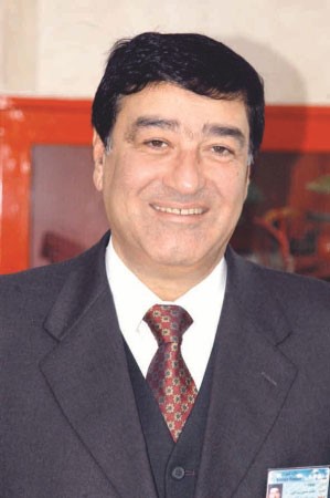 عدنان زين الدين