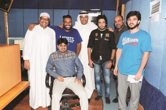  اسرة البرنامج في لقطة جماعية قاسم باشا