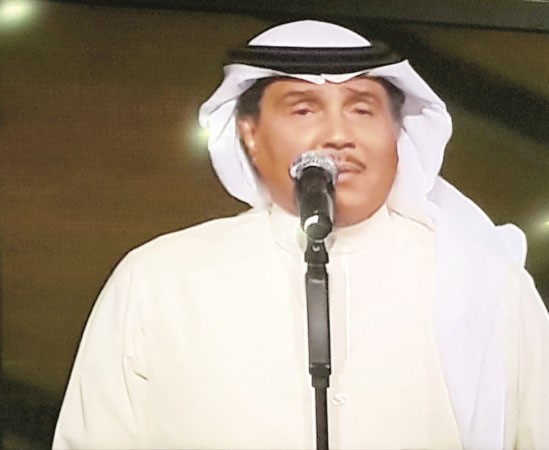 فنان العرب يشدو باجمل اغانية الطربية﻿
