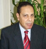  علاء الاسواني