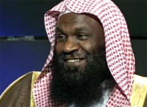 " الكلباني " يجدد موقفه في إجازة سماع " الأغاني " و " الرقص " بالأعياد