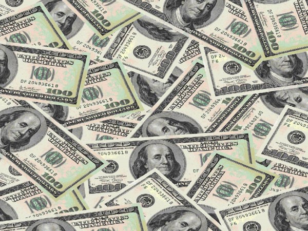العملة الخضراء لم تعد محل ثقة الكثيرين ﻿