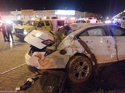 بالصور وفاة 5 أشقاء من عائلة واحدة بحادث مروري في الرياض