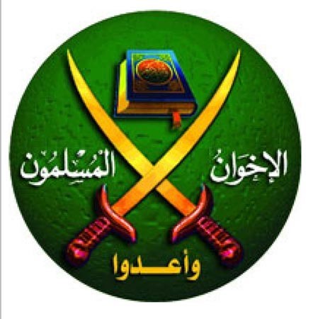 أنباء عن ترشيح «الإخوان» وسطاء لنقل مطالبها إلى الحكومة لحلحلة الأزمة السياسية