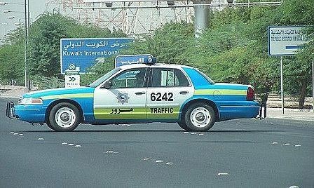 راعي رباعية الدفع أتلف دورية مرور عمداً وربعه ضربوا الدورية بالساطور وسهلوا هروبه