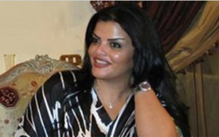 الحارسة الشخصية لـ «معمر القذافي» تروي قصص خيالية: القذافي لم يُقتل .. وأتحدى اثبات غير ذلك !