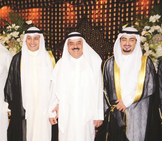 محمد الكندري يبارك﻿