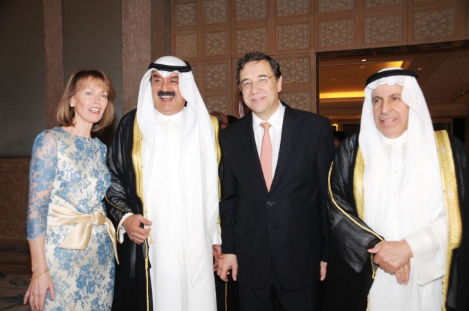 الجارالله مع السفير الاسباني وسفير المملكة العربية السعودية عبدالعزيز الفايز
