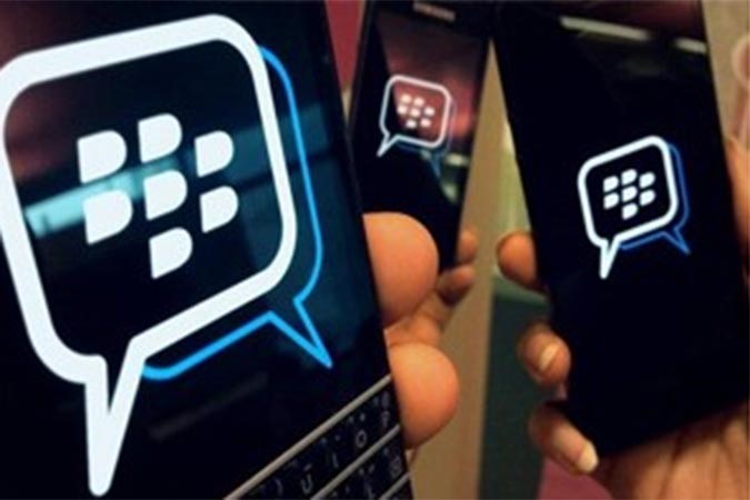 «بلاك بيري» تطلق تطبيق BBM رسميا لـ «أندرويد وآيفون»