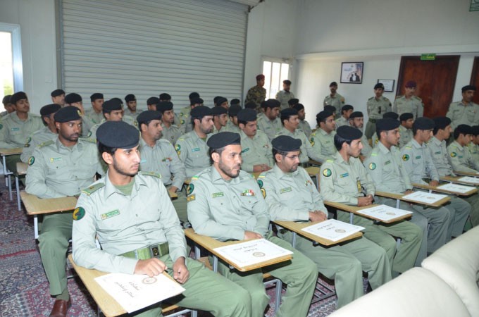 عدد من المشاركين في الدورات الثلاث
