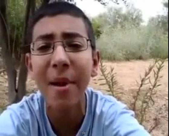 بالفيديو.. طفل مغربي ذو صوت ساحر في قراءة القرآن