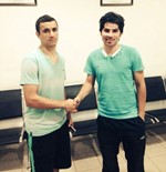 الحكم سعد الفضلي والمحترف غارسيا بعد الصلح في مخفر الشرطة﻿