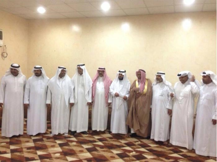 بالصور.. زفاف تسعيني بالطائف تنفيذاً لوصية زوجته الراحلة
