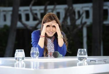 بالفيديو.. نانسي عجرم تنصح بمشاهدته .. " يا طبطب وأدلع " بأداء هندي