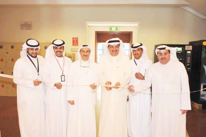 النائب كامل العوضي يفتتح الاسبوع السياسي بحضور دحامد العبدالله وعبدالعزيز بولند وفهد العبيد 