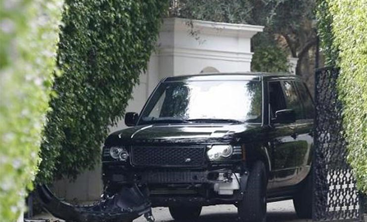 بالصور.. بيكهام يتعرض لحادث مروري في لوس أنجلوس